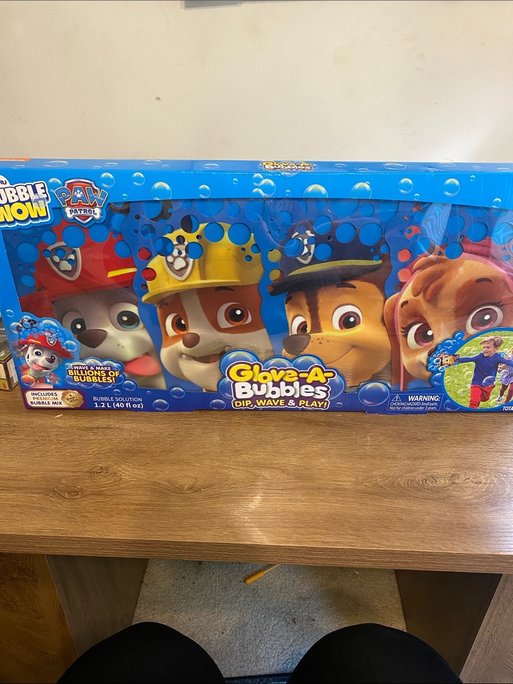 Paw Patrol Glove-A-Bubbles Bubble Playset - Blue and Yellow Box